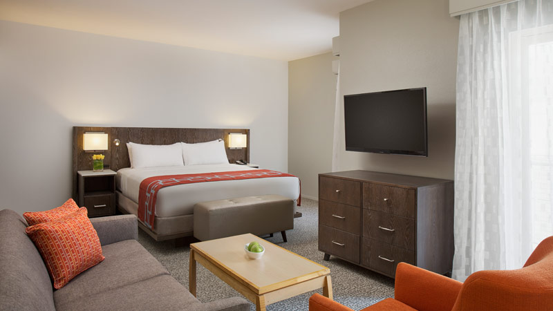 Accessible Queen Suite at Corporate Inn Sunnyvale, California